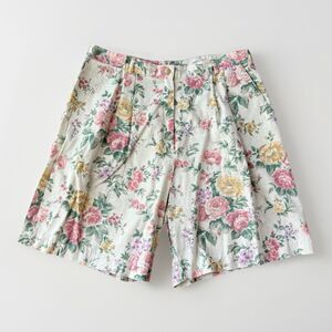 Vintage Jantzen Classics Floral Flax Shorts Size 18 Pleated